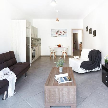 Stenaki Skiathos-stad Buitenkant foto